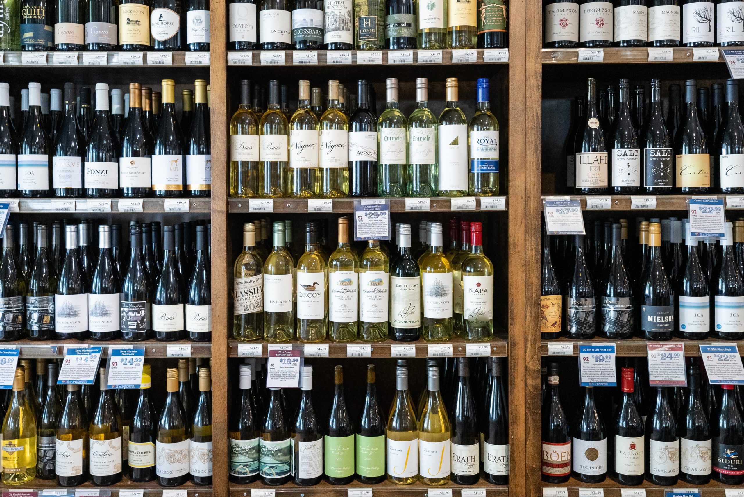 Wine Bar Watercolor ELP Luxury Vacations